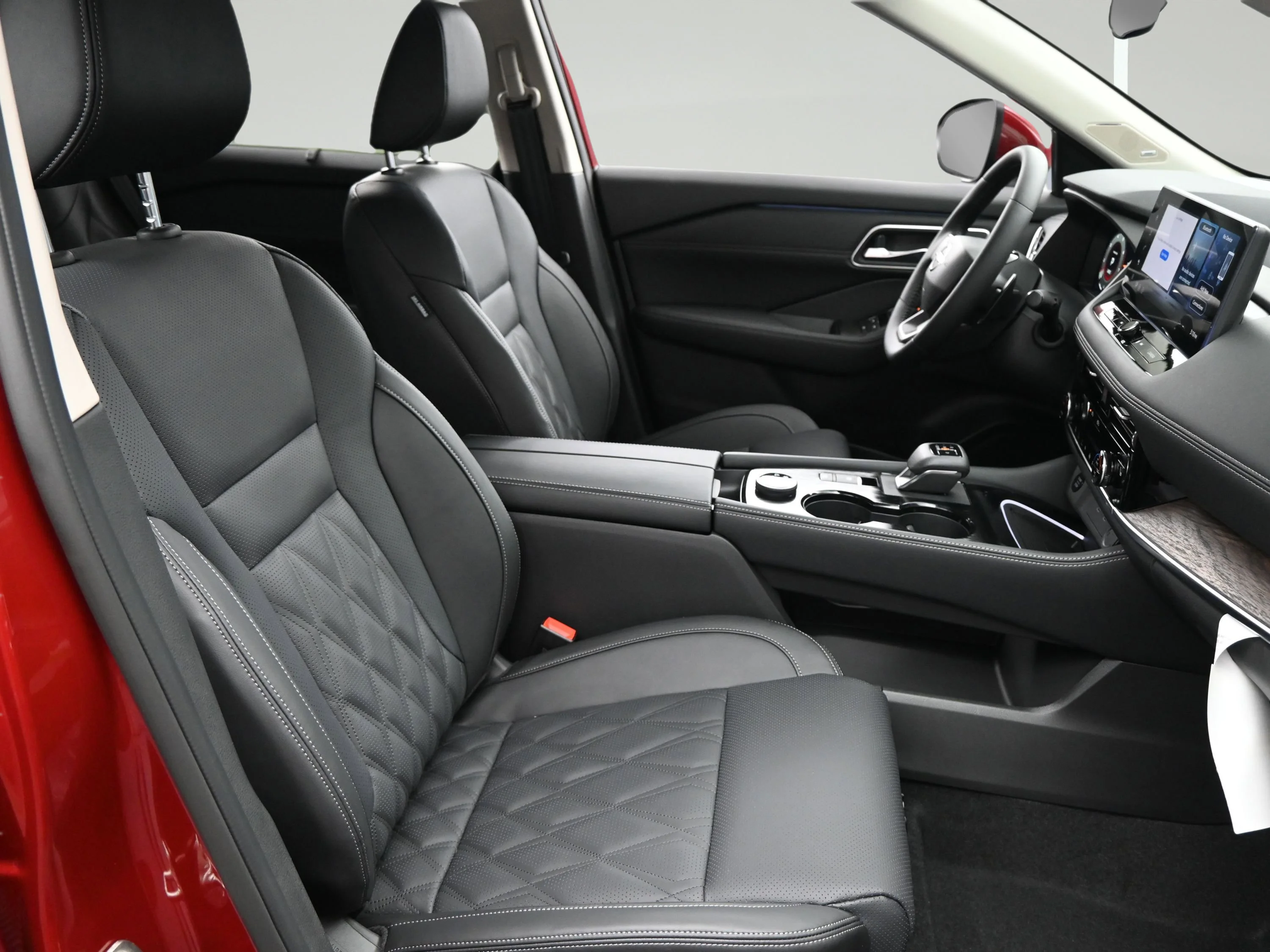 New 2026 Scarlet Ember Tintcoat Nissan Platinum image 14
