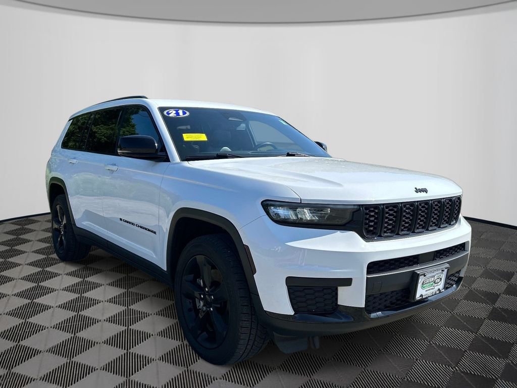 Used 2021 White Jeep Altitude image 7