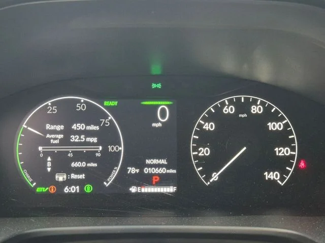 Used 2025  Honda Sport Touring image 10