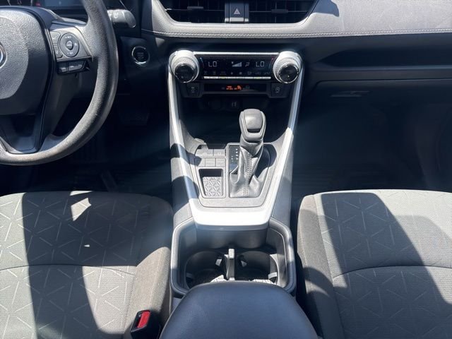 2023 Toyota RAV4 XLE - Photo 14