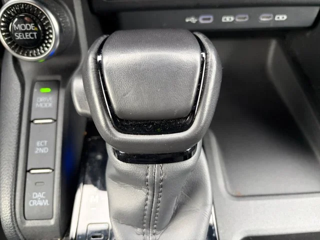 Used 2025 White Toyota 1958 image 29