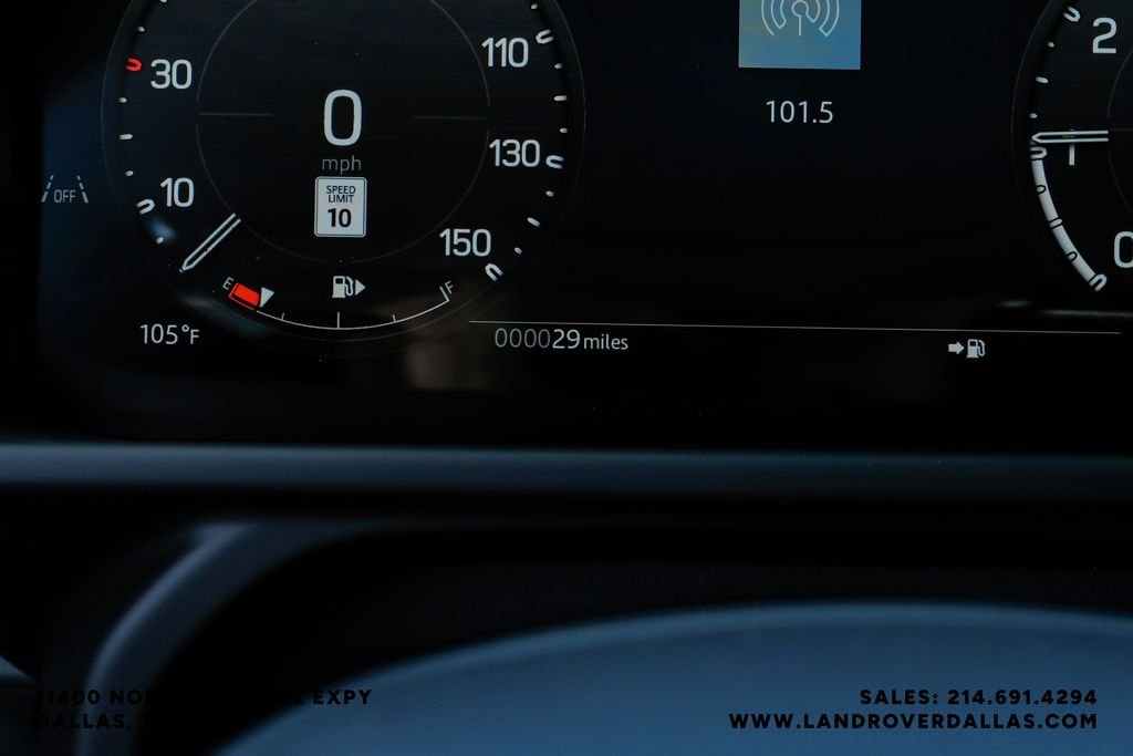 New 2026 Fuji White Land Rover X-Dynamic SE image 19