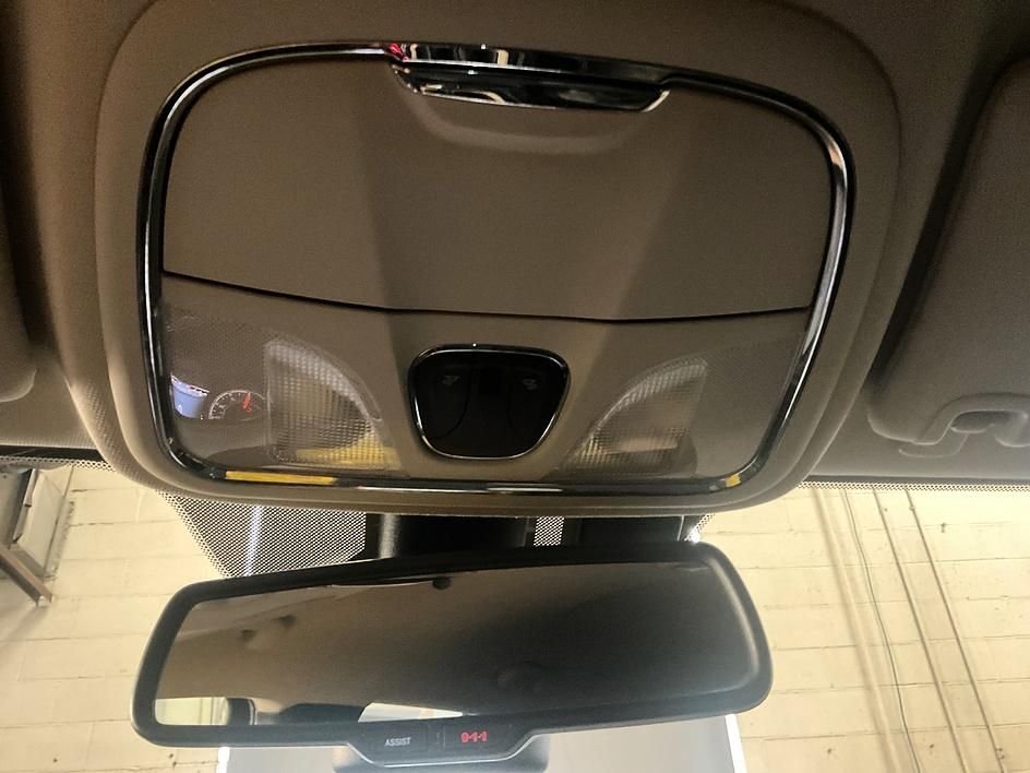 Used 2017 Black Jeep Limited image 21