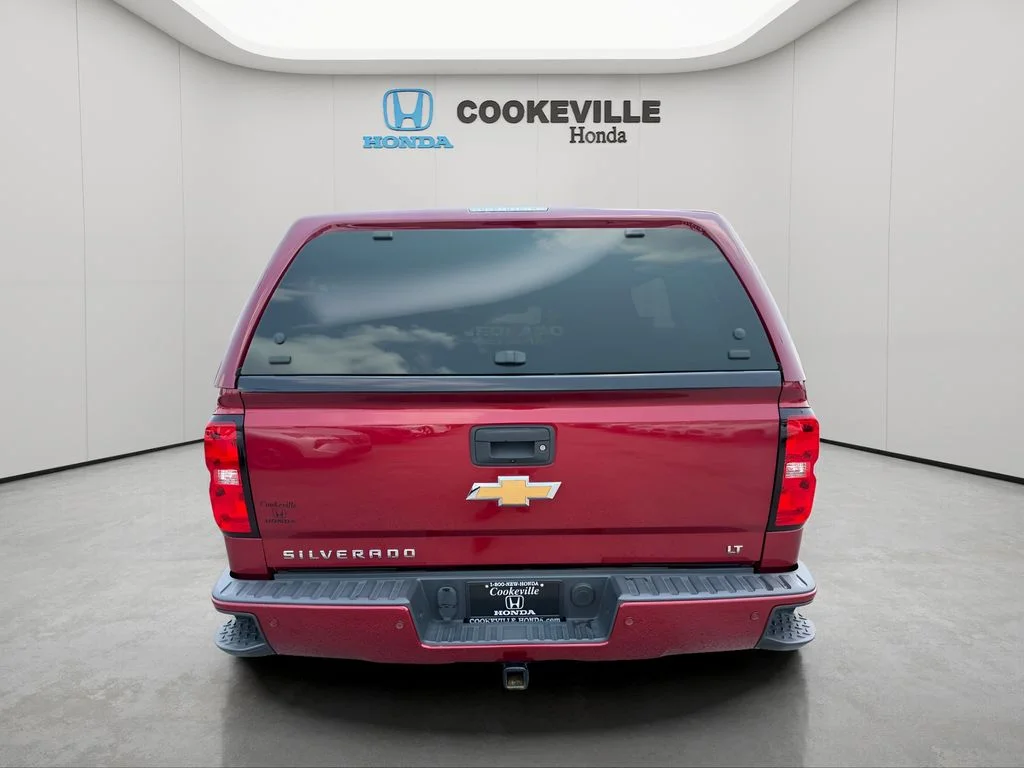 Used 2018 Cajun Red Tintcoat Chevrolet LT image 6