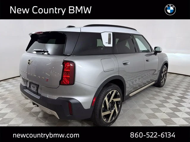 New 2027 Silver MINI Iconic image 7