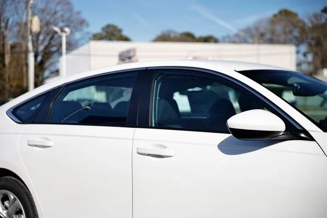 New 2026 Platinum White Honda LX image 14