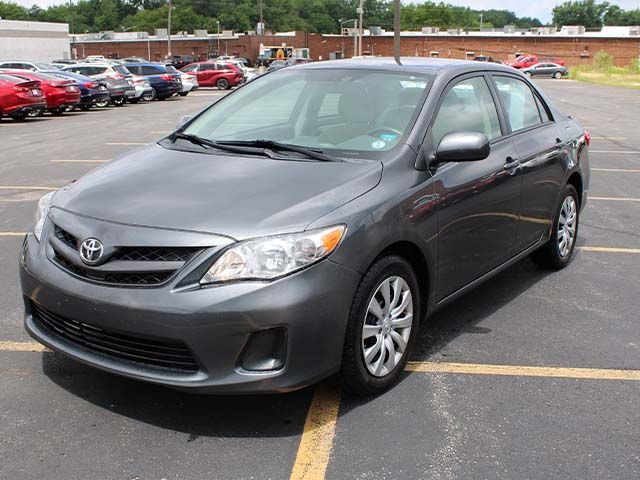 Used 2012 Toyota Corolla LE with VIN 2T1BU4EE4CC835456 for sale in North Olmsted, OH