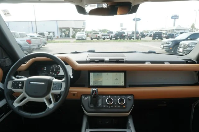 Used 2024 WHITE Land Rover S image 23
