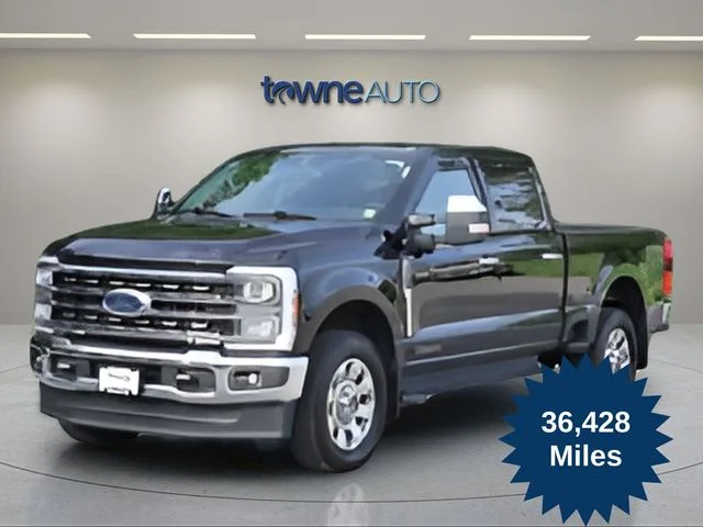 Used 2023 Black Ford Lariat image 1