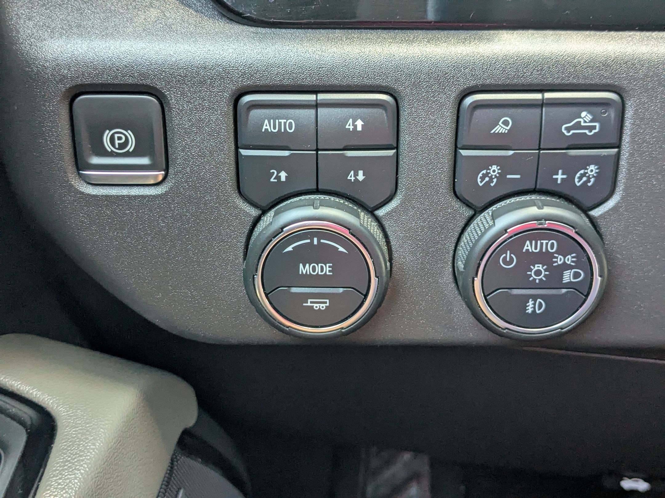 Used 2024 Slate Gray Metallic Chevrolet ZR2 image 19