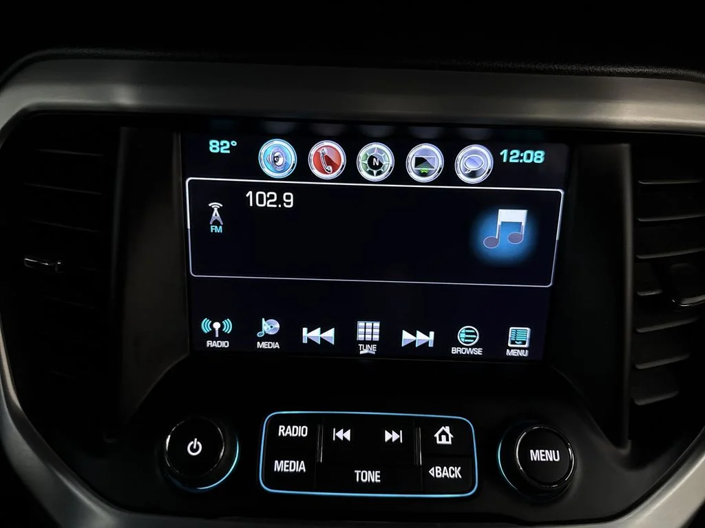Used 2019 Ebony Twilight Metallic GMC SLE-2 image 28