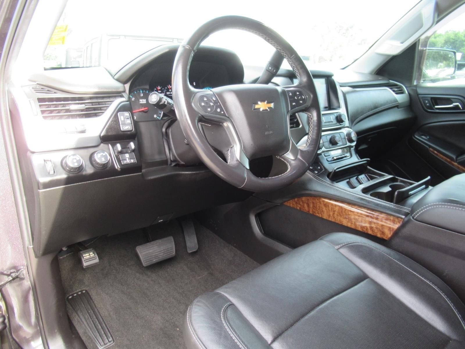 Used 2018 Gray Chevrolet Premier image 21