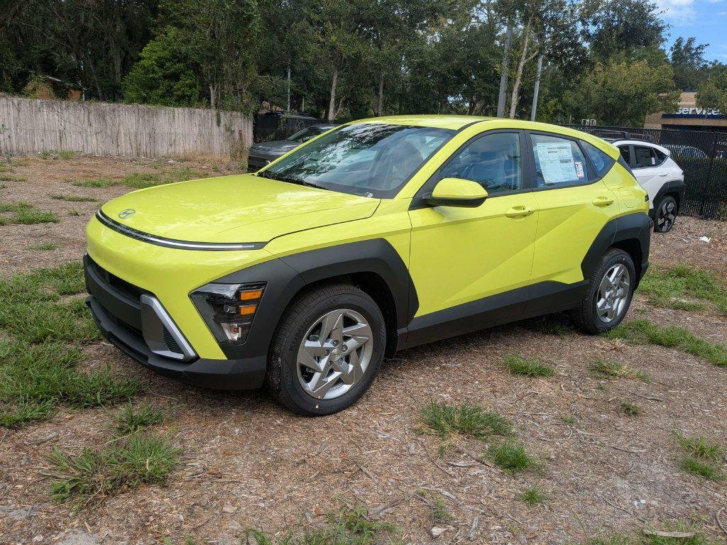 New 2027 Yellow Hyundai SE FWD image 8