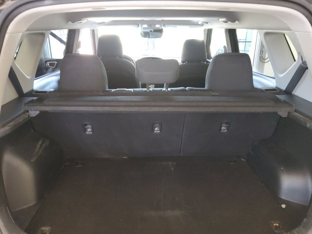 Used 2020 Gray Kia GT-Line image 30