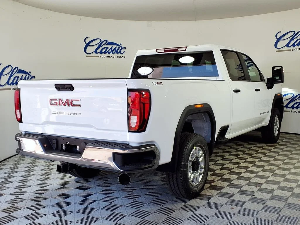 New 2026 Summit White GMC Pro image 17