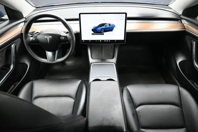 Used 2023 Blue Tesla Base image 10