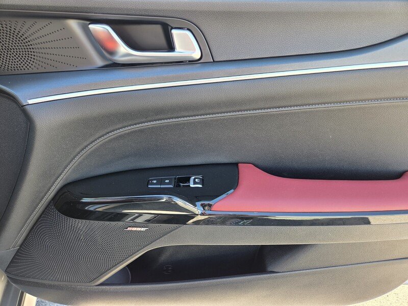 Used 2025 Steel KIA GT-LINE AUTO FWD image 18
