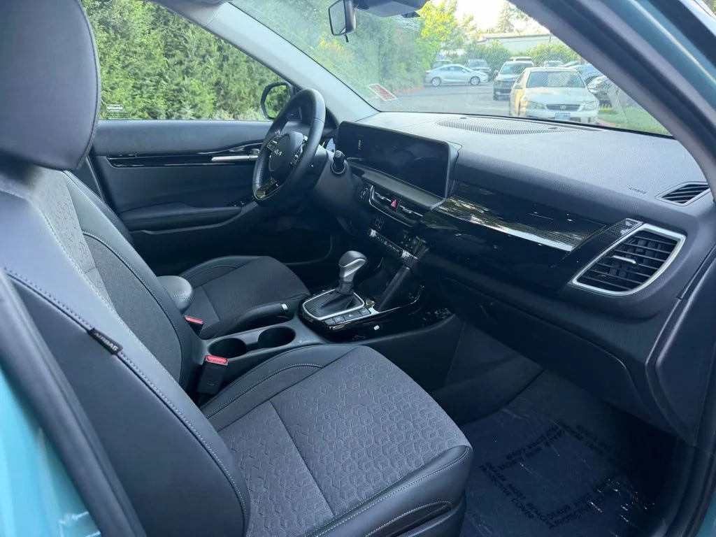 Certified Used 2026 Pluton Blue/Black Roof Kia S image 15