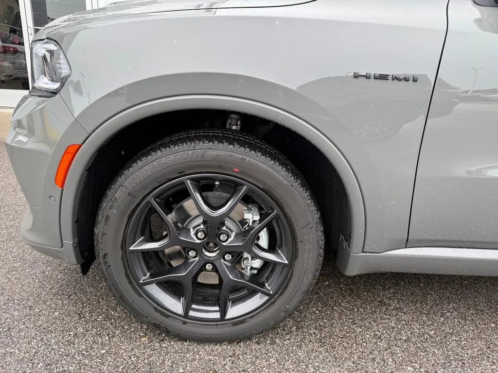 New 2026 Destroyer Gray Clear-Coat Exterior Paint Dodge GT Plus HEMI V8 image 23