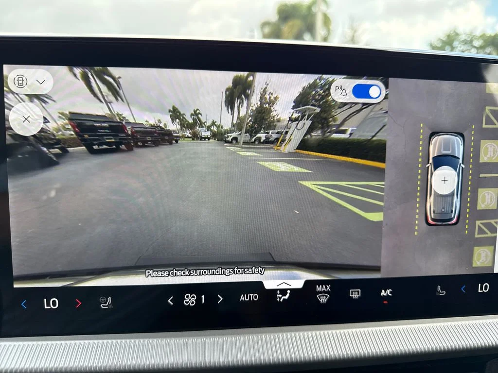 New 2026 Black Ford Platinum image 26
