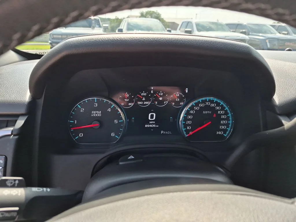 Used 2017 Gray Chevrolet Premier image 25