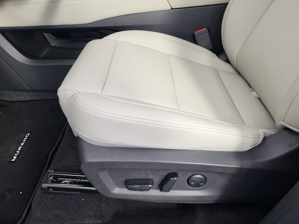 2025 Nissan Murano SL - Photo 13