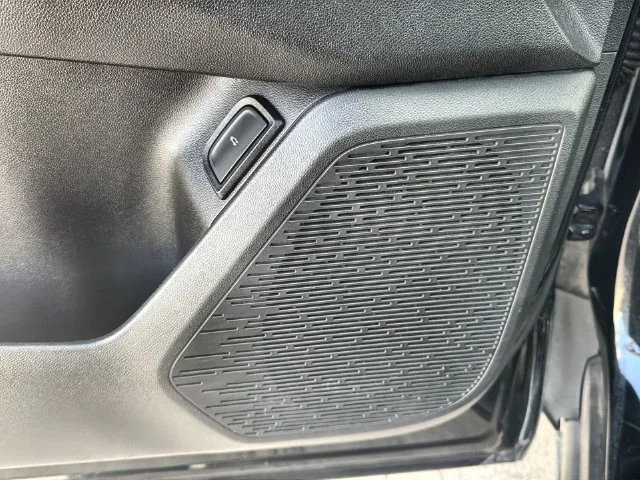 2025 Chevrolet Equinox LT - Photo 23
