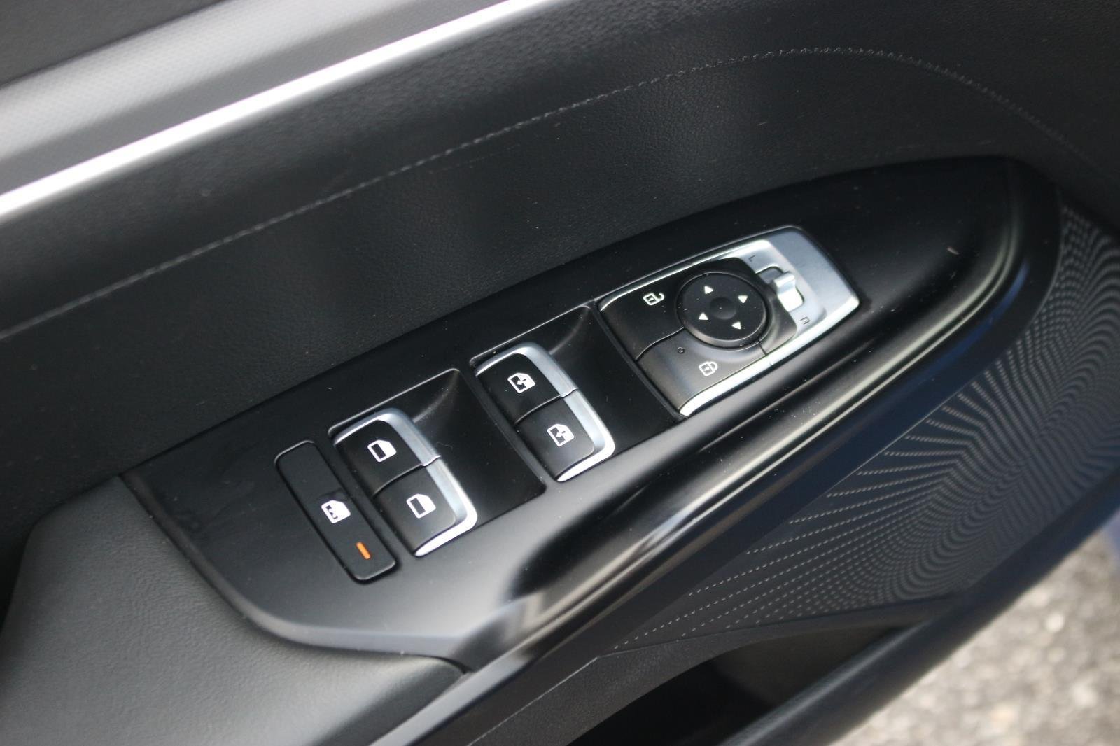 Used 2022 Blue Kia GT-Line image 12