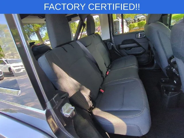 Used 2026 Gray Jeep Sahara image 32