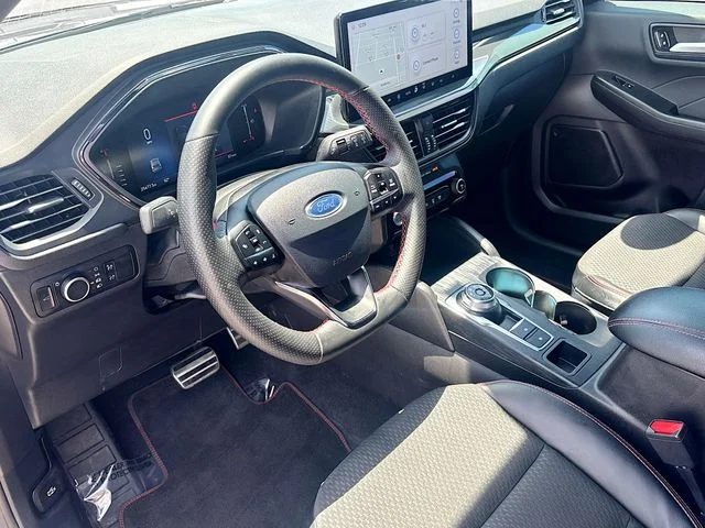 2023 Ford Escape ST-Line - Photo 9