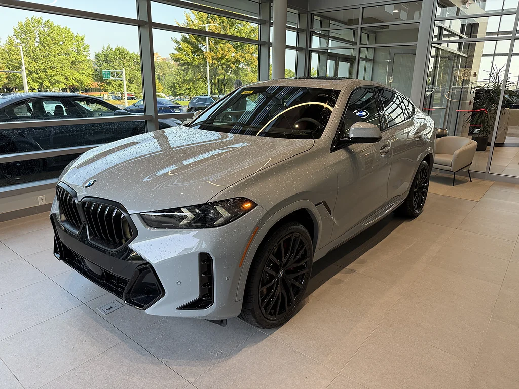 New 2027 Brooklyn Grey Metallic BMW xDrive40i image 3