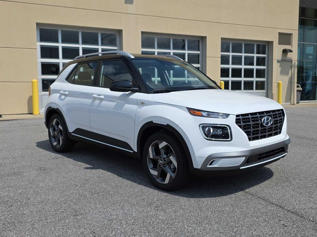 New 2025 Hyundai VENUE Limited Sport Utility in Pensacola