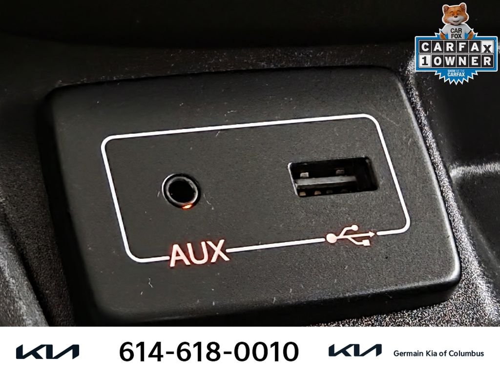 Used 2019 White Ram Base image 30