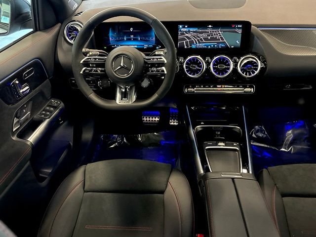 New 2026 MANUFAKTUR Alpine Grey Mercedes-Benz AMG® GLA 35 4MATIC SUV image 24