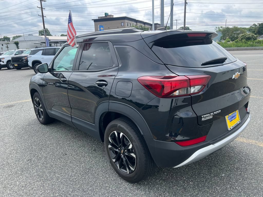 Certified Used 2023 Mosaic Black Metallic Chevrolet LT image 6