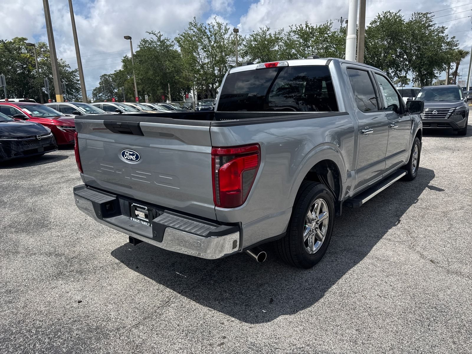 Used 2025 Silver Ford XLT image 5