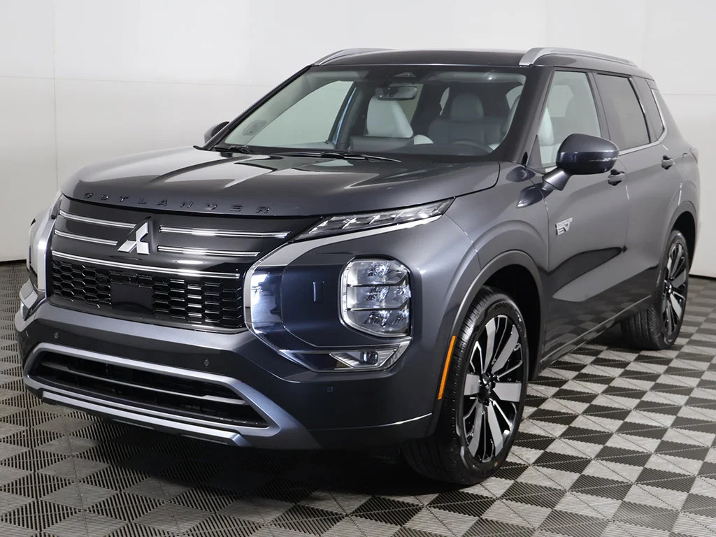 New 2026 Gray Mitsubishi SEL S-AWC image 13