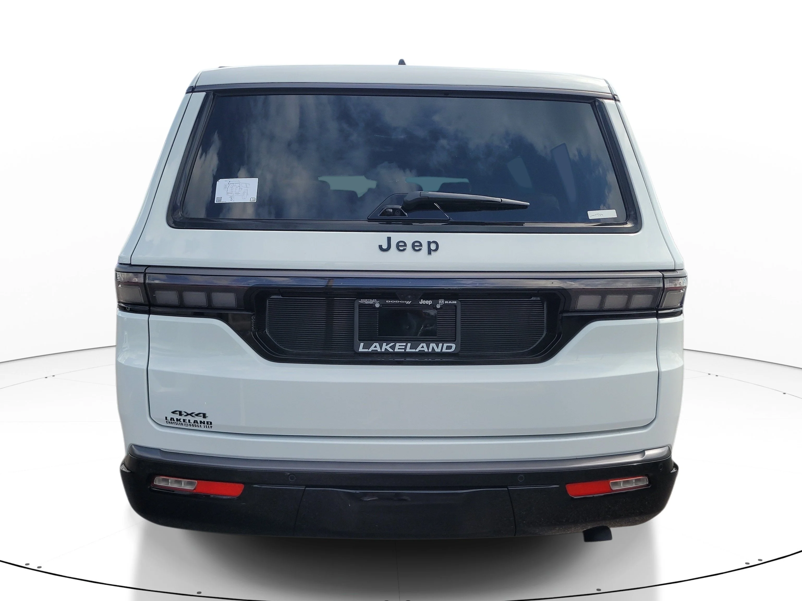 New 2026 Bright White Clearcoat Jeep Summit Reserve image 6