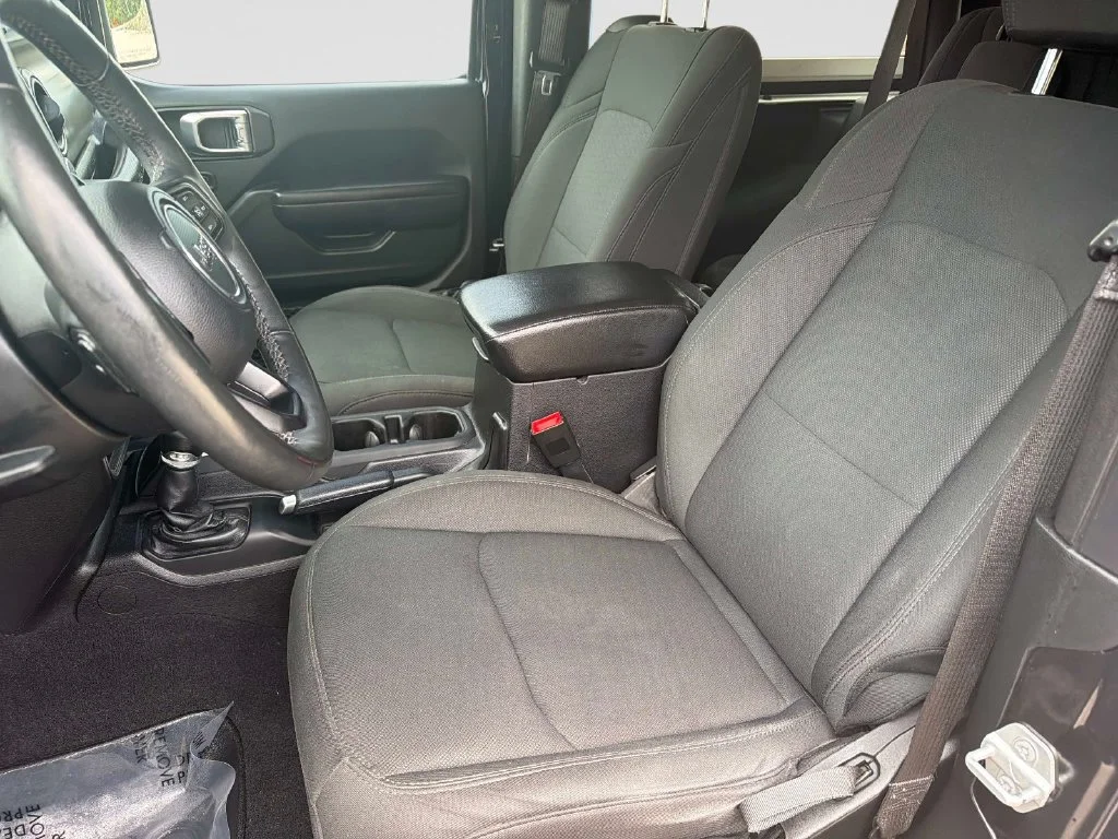Used 2018 Black Jeep Sport S image 15