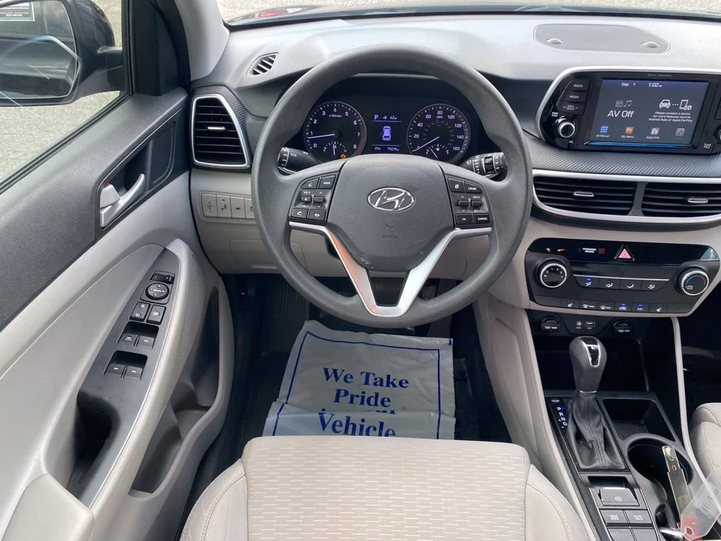 Used 2019 Black Hyundai Value image 10