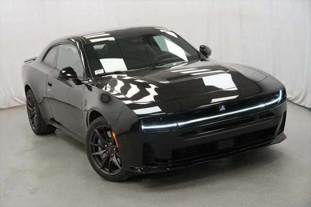 New 2026 Diamond Black Crystal Pearlcoat Dodge Scat Pack Plus image 8