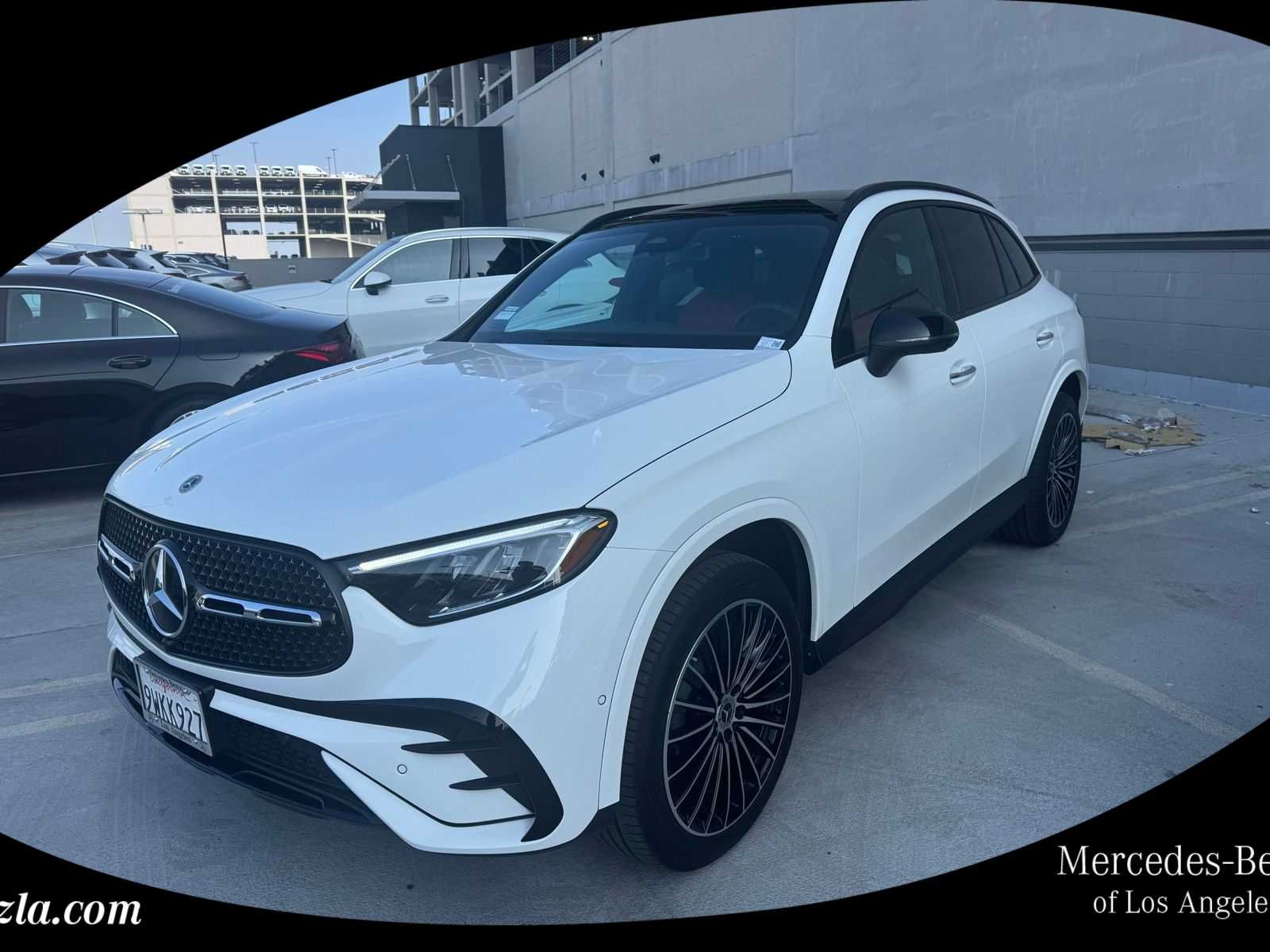 2026 Mercedes-Benz GLC GLC 300's photo