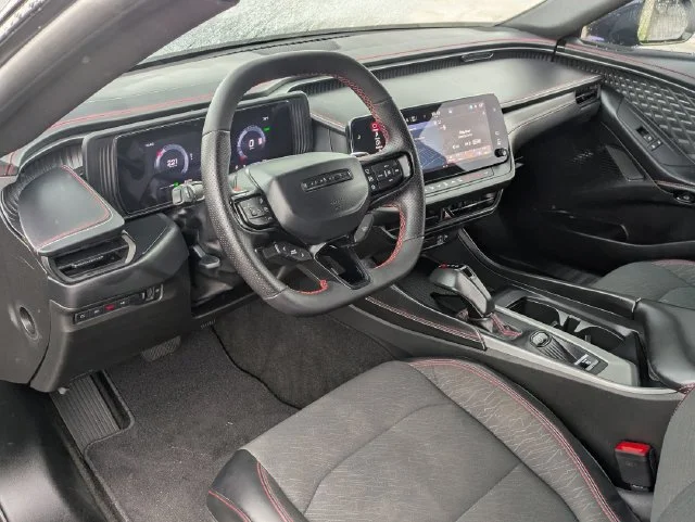 Used 2025 Black Dodge R/T image 30