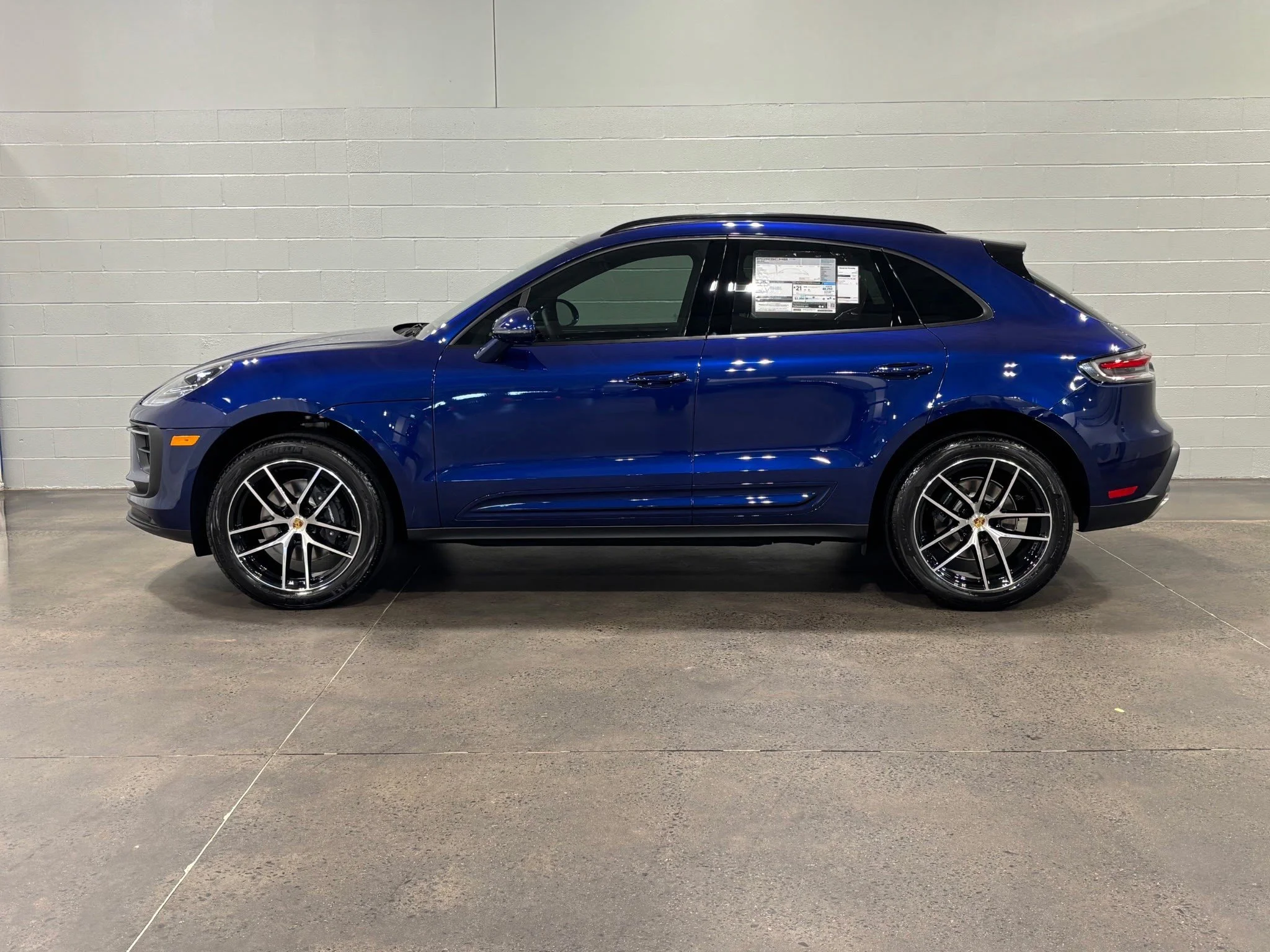 New 2026 Gentian Blue Metallic Porsche  image 2