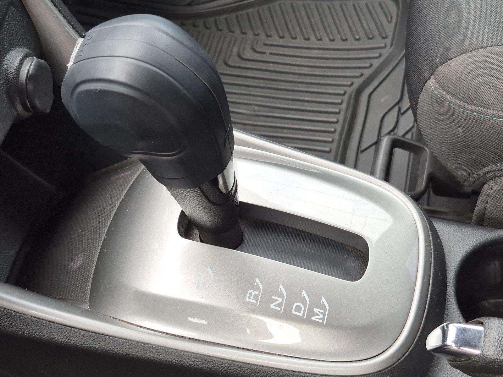 Used 2015 Brilliant Blue Metallic Chevrolet LT image 28