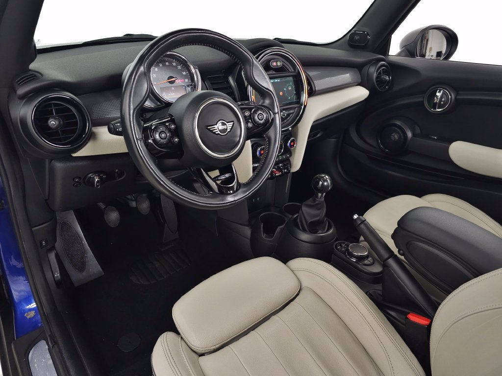 Used 2019 Blue Metallic MINI Iconic image 13