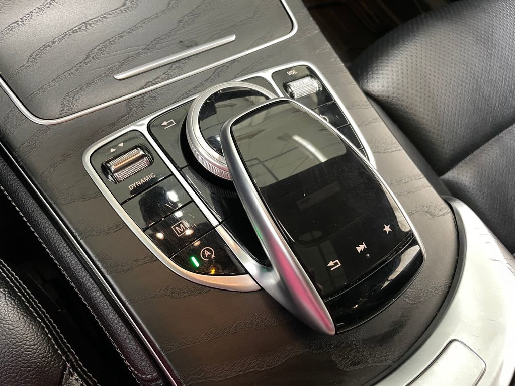 2018 Mercedes-Benz GLC GLC300 - Photo 33