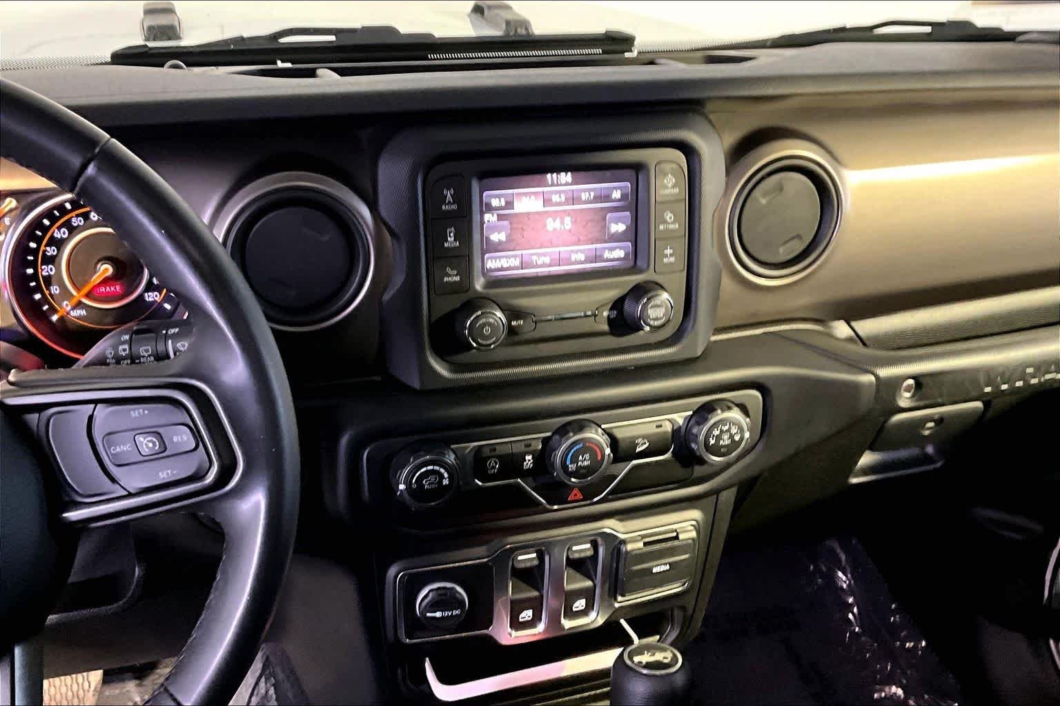Used 2020 Bright White Clearcoat Jeep Sport S image 7