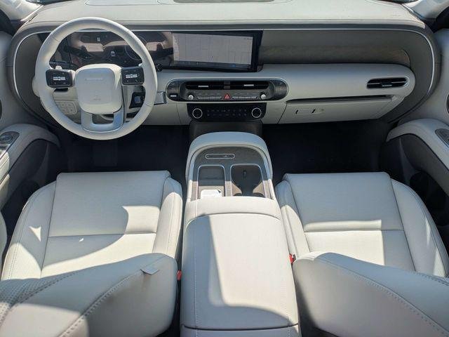New 2026 Red Hyundai SEL Premium 7P image 16