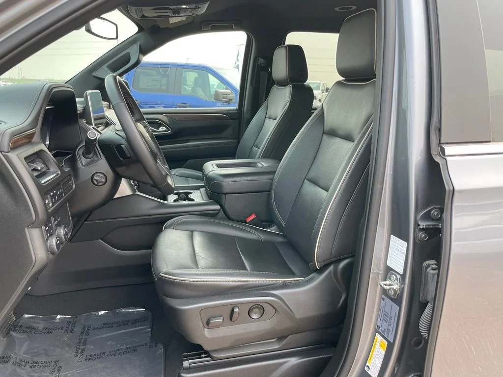 Used 2022 Satin Steel Metallic Chevrolet Premier image 7